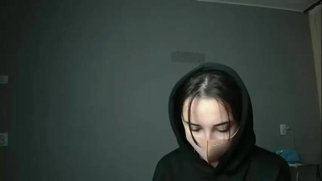 Image 3 of olivia_oliv Stream on Chaturbate on 24 days ago