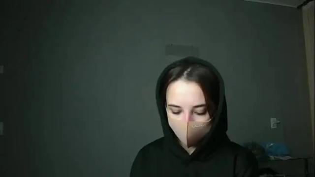 Image 3 of olivia_oliv Stream on Chaturbate on 23 days ago