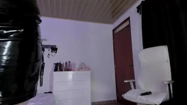 Image 3 of olivia_seex Stream on Chaturbate on 27 days ago