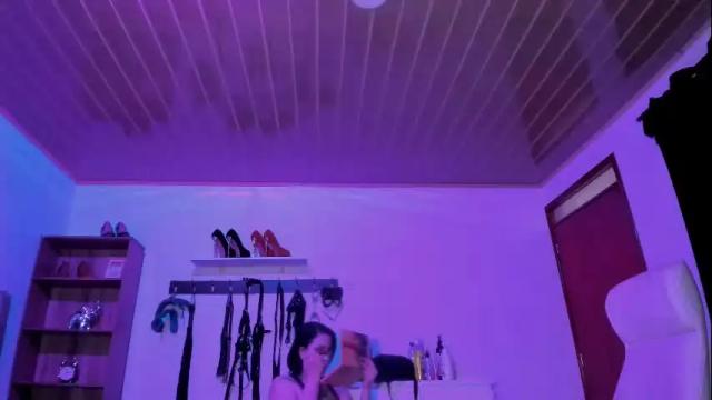 Image 2 of olivia_seex Stream on Chaturbate on 1 month ago