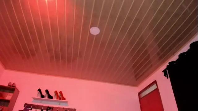 Image 3 of olivia_seex Stream on Chaturbate on 1 month ago