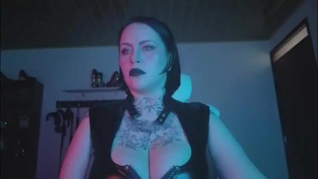 Image 7 of olivia_seex Stream on Chaturbate on 18 days ago