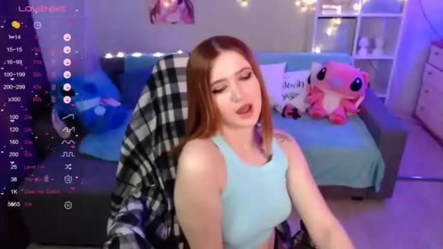 Image 12 of olivia_shy_ Stream on Chaturbate on 15 months ago