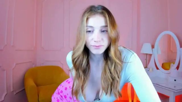 Image 10 of olivia_sunset Stream on Chaturbate on 25 months ago