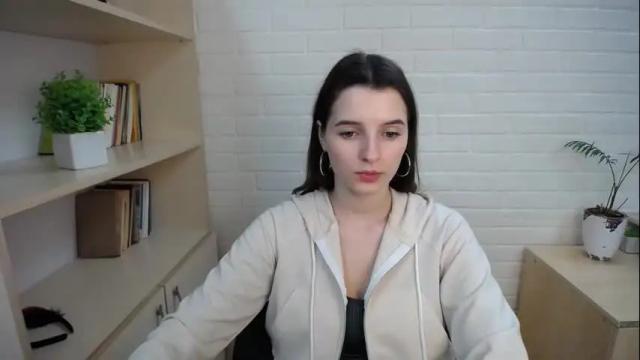 Image 12 of olivia_vi Stream on Chaturbate on 15 months ago