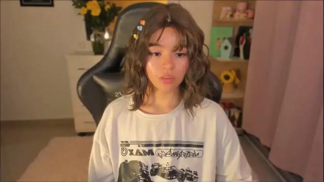 Image 12 of olivia_xd_ Stream on Chaturbate on 14 days ago