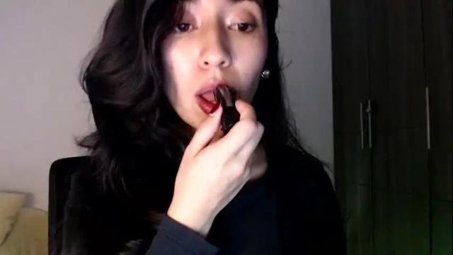 Image 3 of oliviaaa__ Stream on Chaturbate on 5 months ago