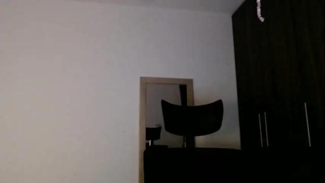 Image 2 of oliviaaa__ Stream on Chaturbate on 3 months ago