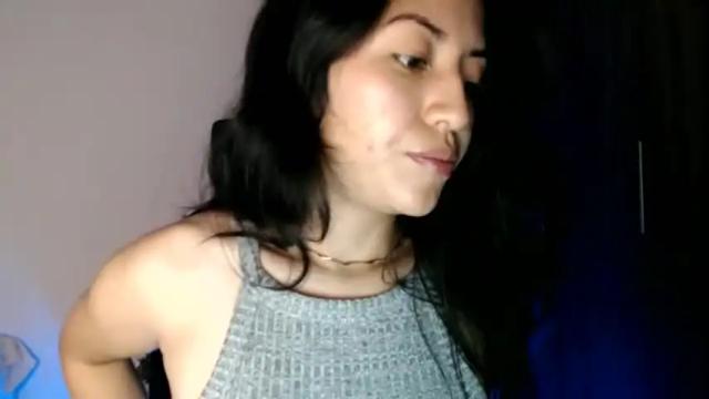 Image 3 of oliviaaa__ Stream on Chaturbate on 3 months ago