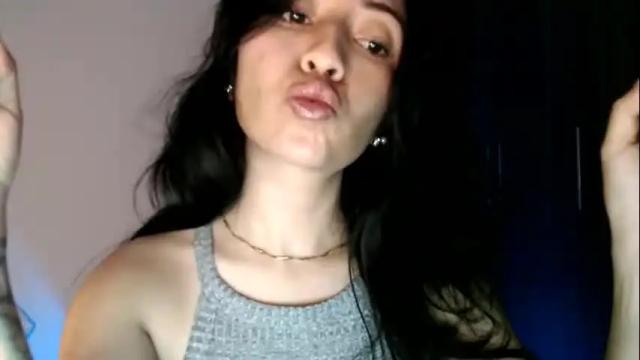 Image 7 of oliviaaa__ Stream on Chaturbate on 3 months ago