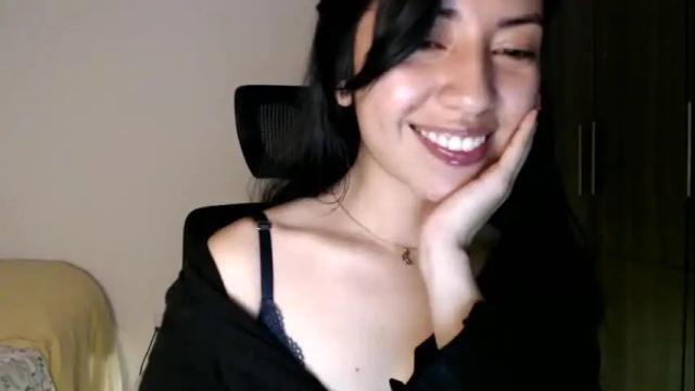 Image 10 of oliviaaa__ Stream on Chaturbate on 2 months ago