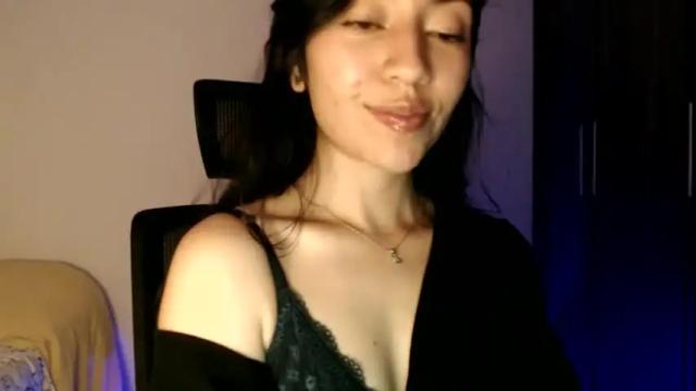 Image 12 of oliviaaa__ Stream on Chaturbate on 2 months ago