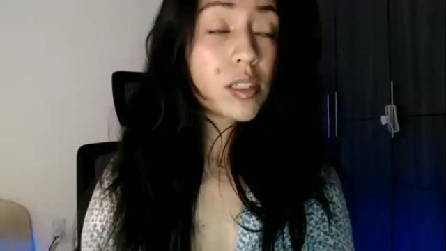 Image 4 of oliviaaa__ Stream on Chaturbate on 2 months ago