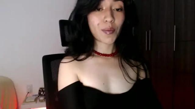 Image 2 of oliviaaa__ Stream on Chaturbate on 2 months ago