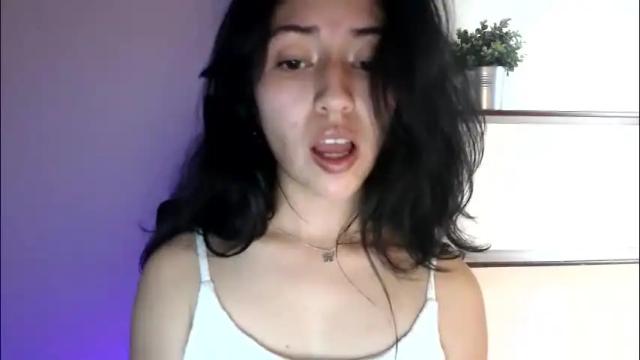 Image 4 of oliviaaa__ Stream on Chaturbate on 1 month ago