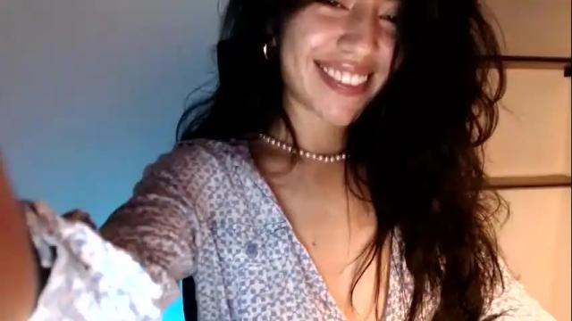Image 7 of oliviaaa__ Stream on Chaturbate on 1 month ago