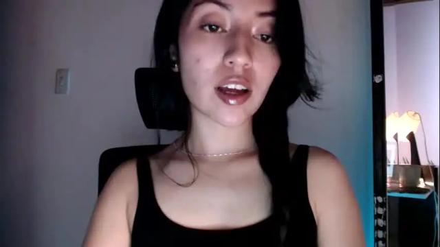 Image 7 of oliviaaa__ Stream on Chaturbate on 7 days ago