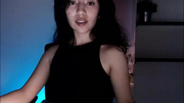 Image 3 of oliviaaa__ Stream on Chaturbate on 4 days ago