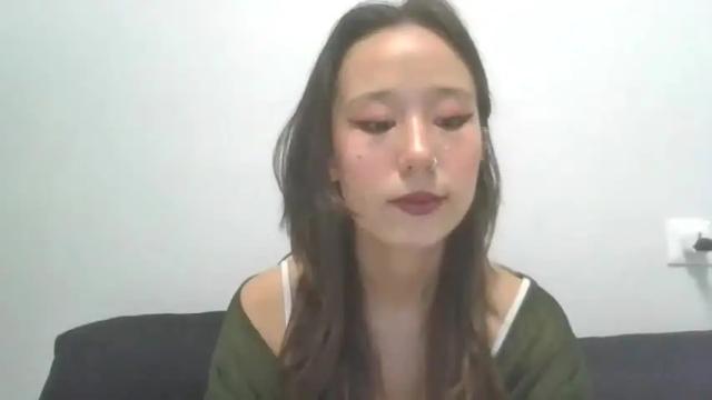 Image 6 of oliviabeer Stream on Chaturbate on 17 months ago