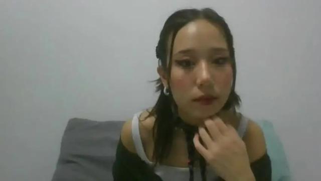 Image 4 of oliviabeer Stream on Chaturbate on 16 months ago