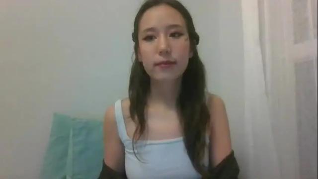 Image 11 of oliviabeer Stream on Chaturbate on 16 months ago