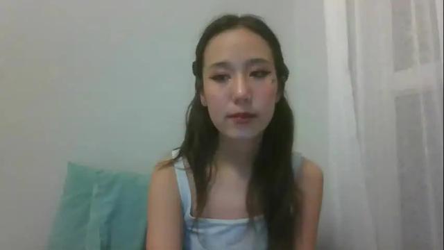 Image 7 of oliviabeer Stream on Chaturbate on 16 months ago
