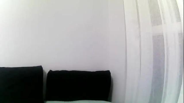 Image 10 of oliviabeer Stream on Chaturbate on 16 months ago