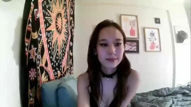 Image 4 of oliviabeer Stream on Chaturbate on 13 months ago