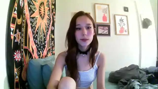 Image 12 of oliviabeer Stream on Chaturbate on 21 months ago
