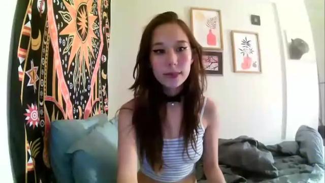 Image 6 of oliviabeer Stream on Chaturbate on 21 months ago