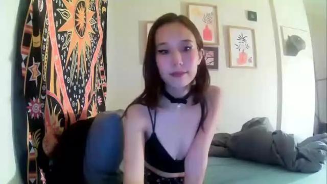 Image 6 of oliviabeer Stream on Chaturbate on 13 months ago