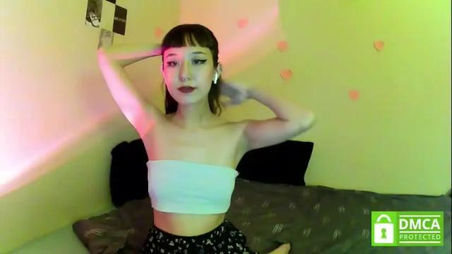 Image 3 of oliviabeer Stream on Chaturbate on 29 days ago