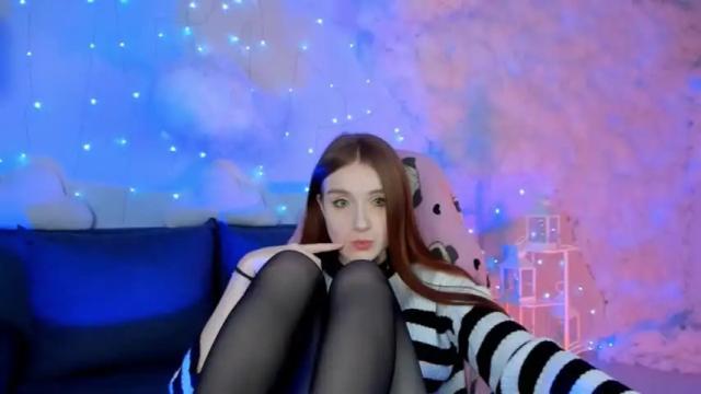 Image 12 of oliviabexley Stream on Chaturbate on 9 months ago