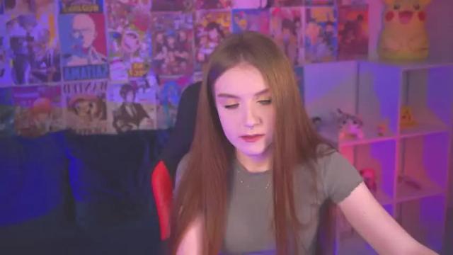 Image 4 of oliviabexley Stream on Chaturbate on 15 months ago