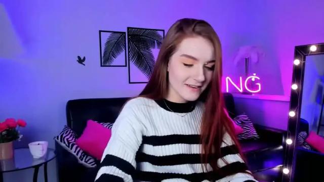 Image 4 of oliviabexley Stream on Chaturbate on 15 months ago