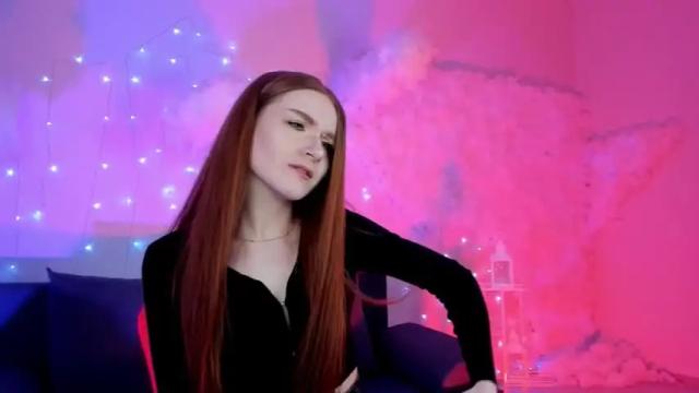 Image 12 of oliviabexley Stream on Chaturbate on 15 months ago