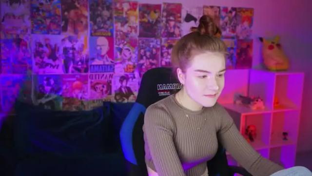 Image 2 of oliviabexley Stream on Chaturbate on 15 months ago