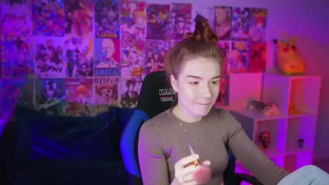Image 4 of oliviabexley Stream on Chaturbate on 15 months ago