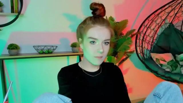 Image 8 of oliviabexley Stream on Chaturbate on 17 months ago