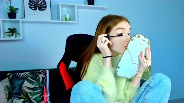 Image 6 of oliviabexley Stream on Chaturbate on 17 months ago