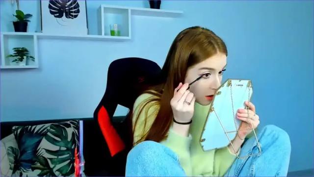 Image 7 of oliviabexley Stream on Chaturbate on 17 months ago