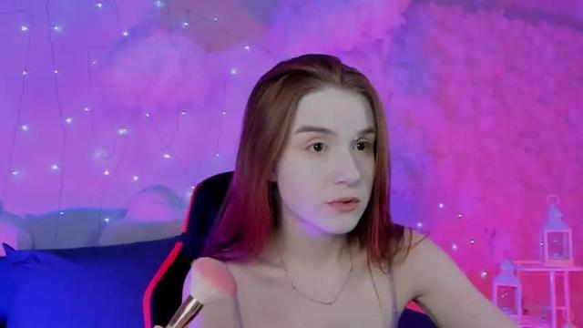 Image 8 of oliviabexley Stream on Chaturbate on 13 months ago