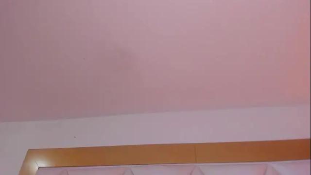 Image 8 of oliviabrady1 Stream on Chaturbate on 2 months ago