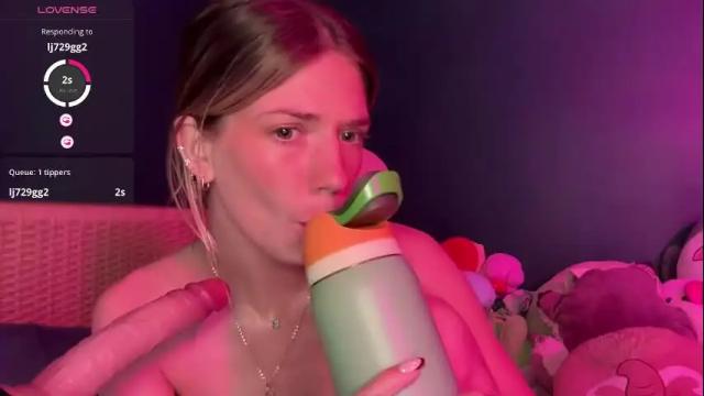 Thumbnail 2, oliviahansleyy's Stream at Chaturbate, 1 month ago