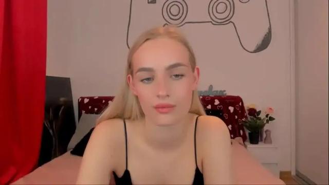 Image 10 of oliviahappy Stream on Chaturbate on 23 days ago