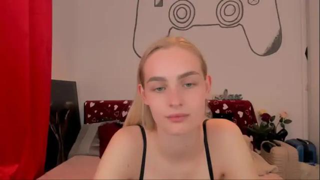 Image 10 of oliviahappy Stream on Chaturbate on 10 days ago