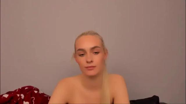 Image 4 of oliviahappy Stream on Chaturbate on 2 months ago
