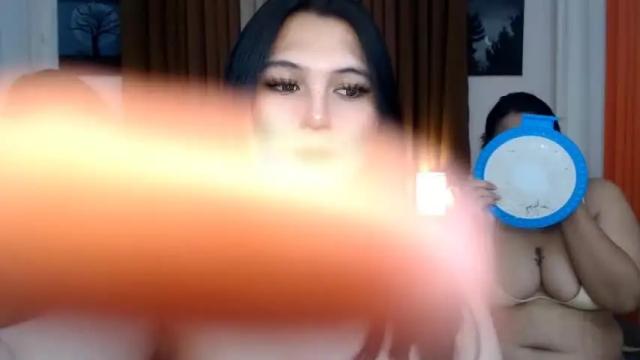 Image 2 of oliviahollywood Stream on Chaturbate on 15 months ago