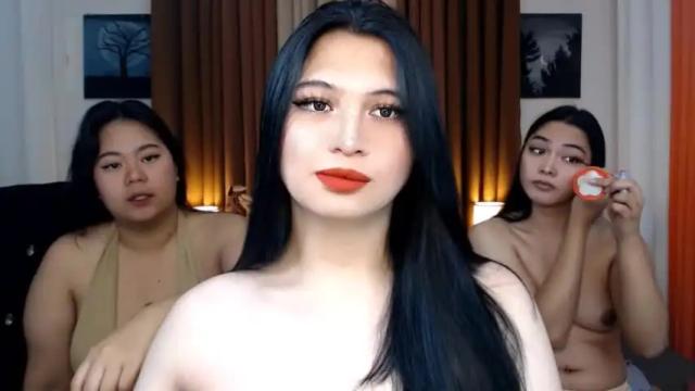 Image 2 of oliviahollywood Stream on Chaturbate on 14 months ago