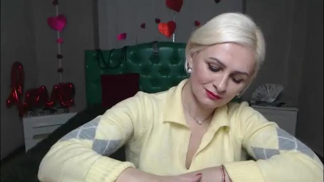 Image 10 of oliviahorst Stream on Chaturbate on 1 month ago